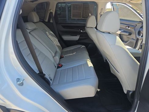 Used 2024 Honda CR-V EX-L image 29