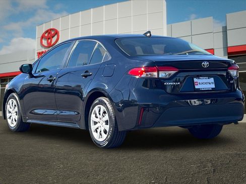 Certified 2024 Toyota Corolla LE FWD image 5