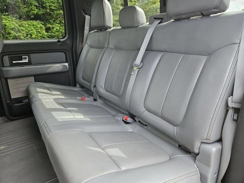 Used 2014 Ford F150 XLT w/ Equipment Group 302A Luxury AWD/4WD image 15