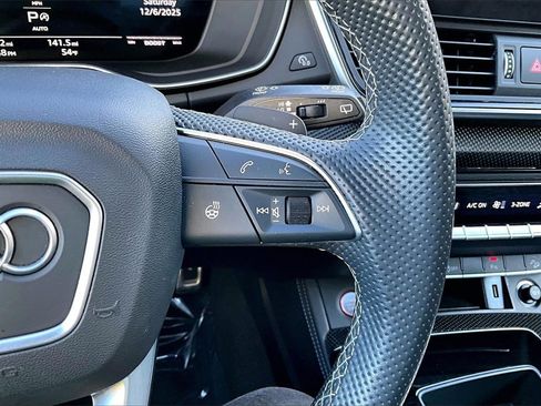 Used 2022 Audi SQ5 Premium Plus image 12