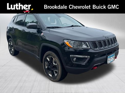 Used 2018 Jeep Compass Trailhawk w/ Cold Weather Group AWD/4WD image 1