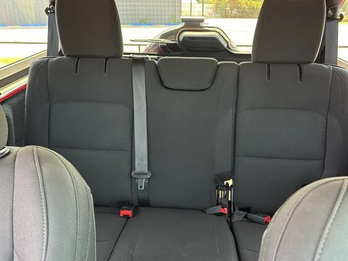 Used 2019 Jeep Wrangler Unlimited Sport S AWD/4WD image 25
