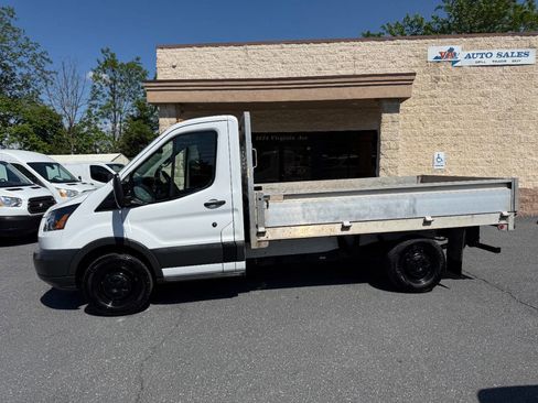 Used 2018 Ford Transit 250 138 image 25