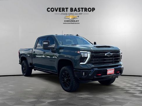 Used 2025 Chevrolet Silverado 2500 LTZ w/ Trail Boss Package image 6