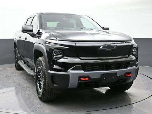 Used 2026 Chevrolet Silverado EV Trail Boss w/ Plus Package AWD/4WD image 7