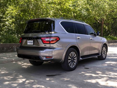 Used 2023 Nissan Armada SL w/ Midnight Edition Package RWD image 9