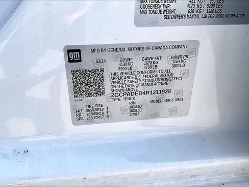 Used 2024 Chevrolet Silverado 1500 RST w/ Convenience Package II RWD image 20