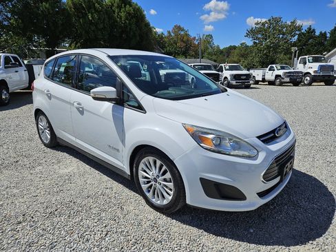 Used 2017 Ford C-MAX SE image 7