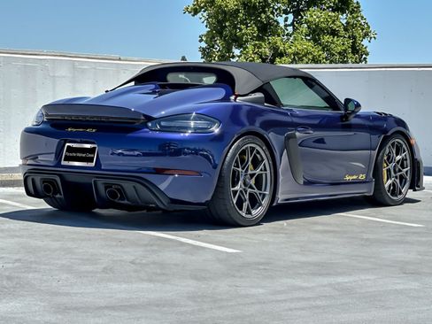 Used 2024 Porsche 718 Boxster Spyder RS RWD image 8