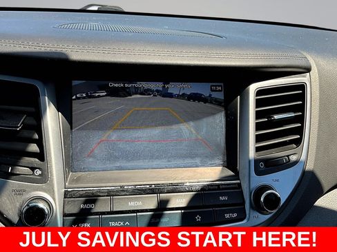 Used 2018 Hyundai Tucson Limited AWD/4WD image 18