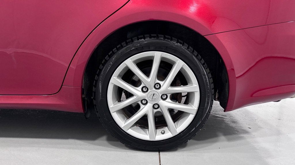Used 2013 Lexus IS 250 AWD w/ Premium Pkg image 31