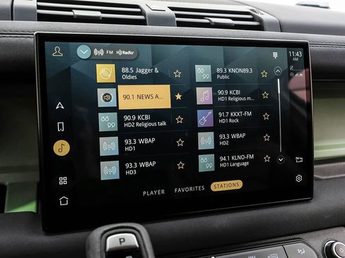 Used 2023 Land Rover Defender 110 75th Limited Edition image 22