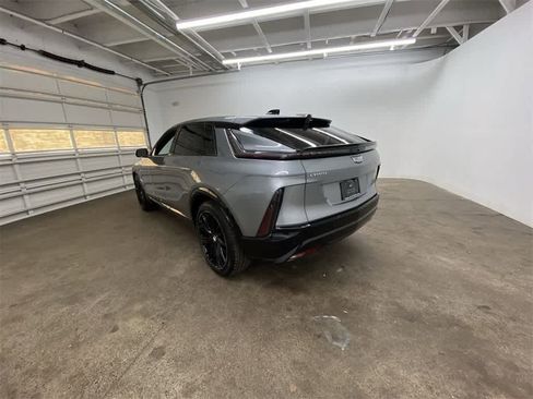 Certified 2025 Cadillac Lyriq Sport image 4