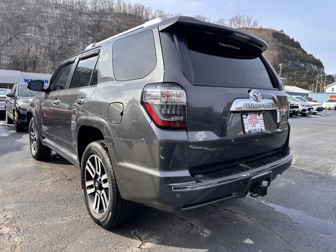 Used 2017 Toyota 4Runner Limited image 3