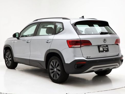 Used 2024 Volkswagen Taos S image 6