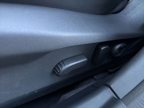 Used 2025 Subaru Outback Limited AWD/4WD image 27