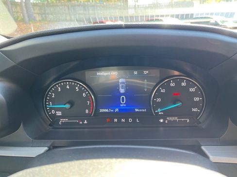 Used 2023 Ford Explorer XLT w/ Equipment Group 202A image 17