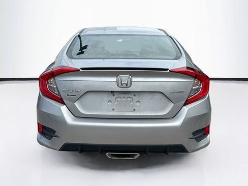Used 2019 Honda Civic Sport image 7