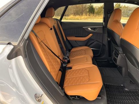 Used 2023 Audi RS Q8 image 29