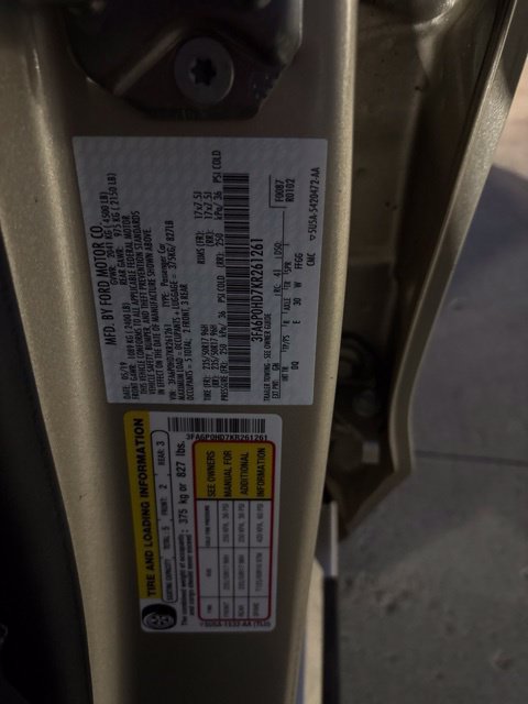 Used 2019 Ford Fusion SE FWD image 16