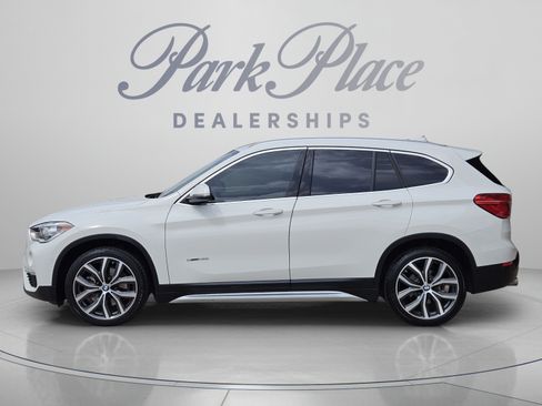 Used 2018 BMW X1 sDrive28i FWD image 2