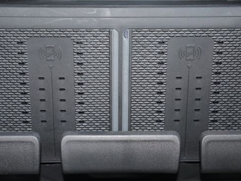 Used 2025 RAM 2500 Laramie image 4