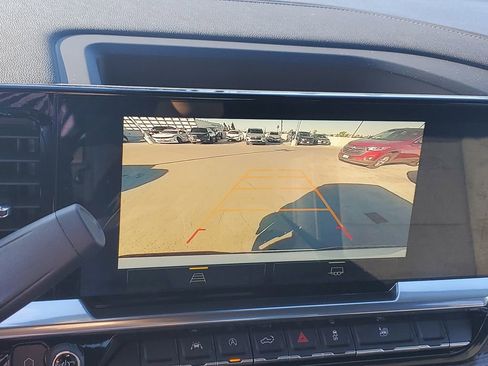 New 2026 Chevrolet Silverado 1500 LT image 24