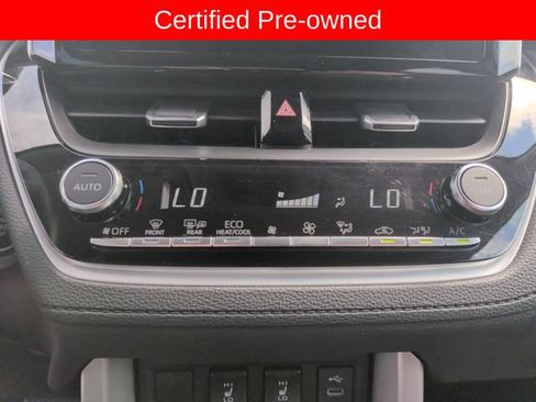 Certified 2025 Toyota Corolla Cross XLE FWD image 20