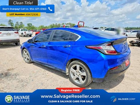 Used 2018 Chevrolet Volt LT w/ Comfort Package FWD image 3