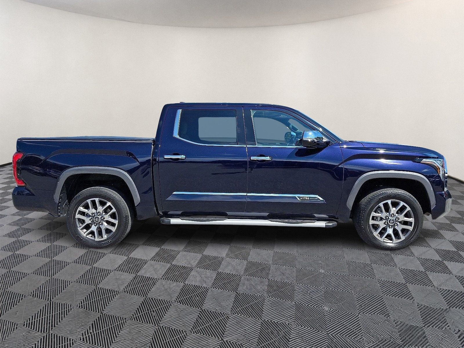 Used 2023 Toyota Tundra 1794 Edition AWD/4WD image 7