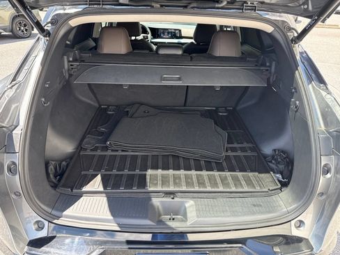 Used 2025 Nissan Murano Platinum w/ Cargo Package AWD/4WD image 13