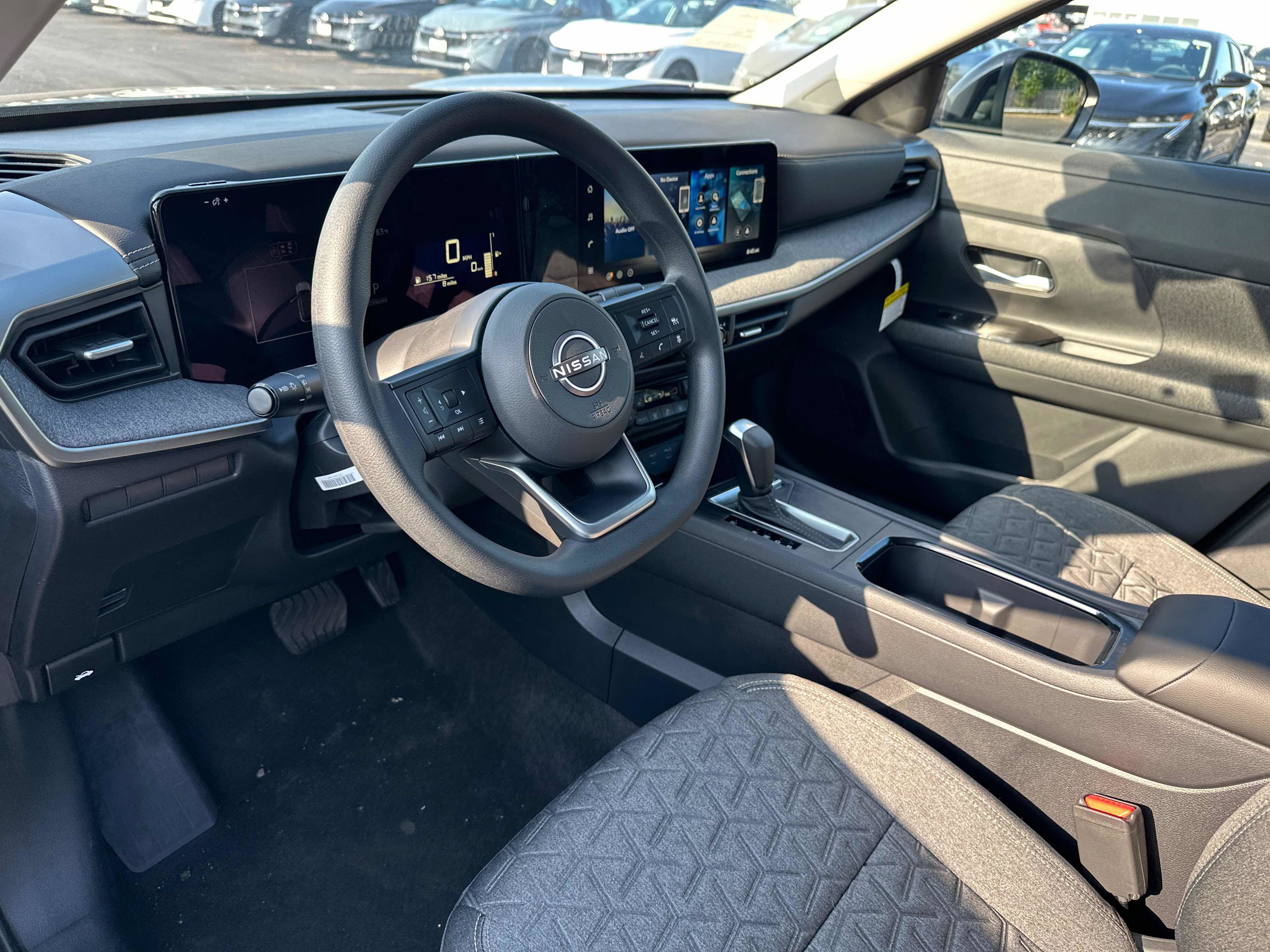 New 2027 Nissan Kicks SV AWD/4WD image 30