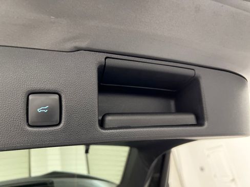 Used 2024 Ford Escape ST-Line w/ Cold Weather Package image 34