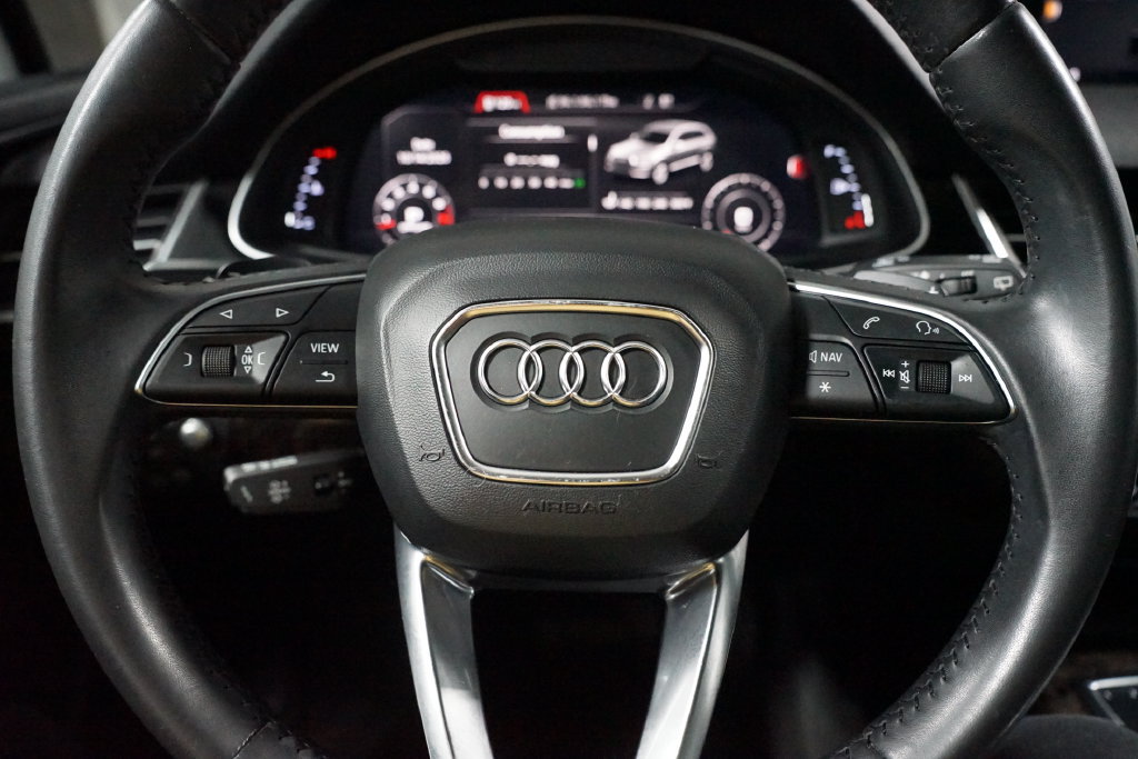 Used 2019 Audi Q7 3.0T Prestige w/ Prestige Package AWD/4WD image 12
