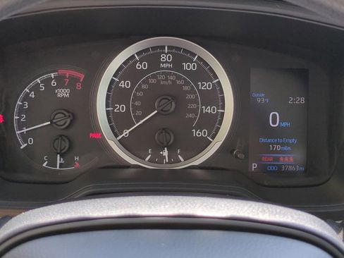 Used 2020 Toyota Corolla LE image 23