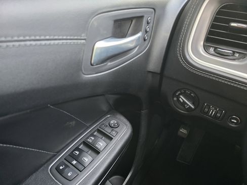 Used 2022 Dodge Charger R/T w/ Plus Group RWD image 22