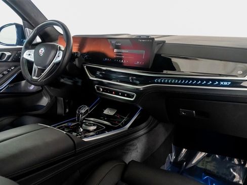 Used 2025 BMW ALPINA XB7 ALPINA XB7 image 51
