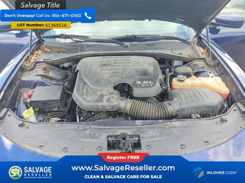Used 2017 Dodge Charger SXT AWD/4WD image 15