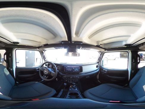 Used 2025 Jeep Wrangler Unlimited Sport AWD/4WD image 42