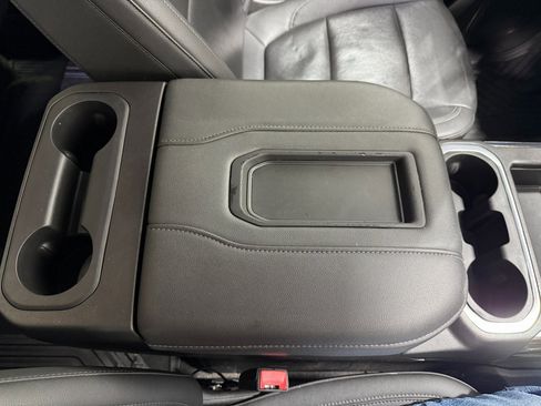 Used 2022 Chevrolet Silverado 1500 LTZ image 30