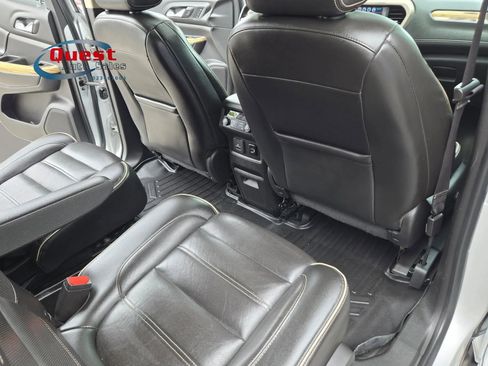 Used 2018 GMC Acadia Denali AWD/4WD image 52