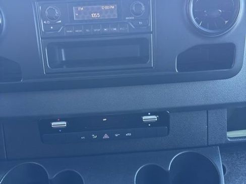 Used 2020 Mercedes-Benz Sprinter 3500 image 9