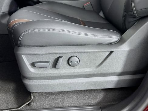 New 2026 Nissan Armada SL image 21