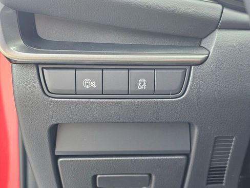 New 2025 MAZDA MAZDA3 s Sport image 32