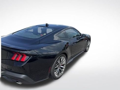 Used 2024 Ford Mustang GT Premium RWD image 2