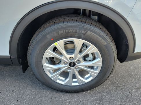 New 2026 Ford Escape Active image 8