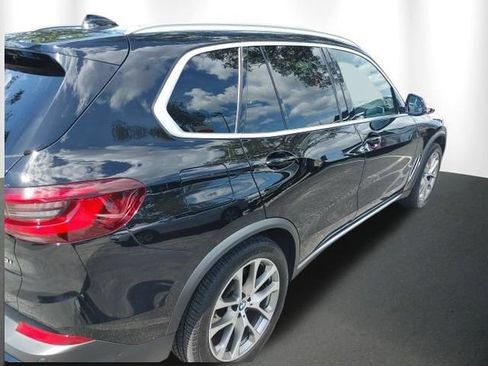 Used 2021 BMW X5 xDrive40i w/ Convenience Package AWD/4WD image 13