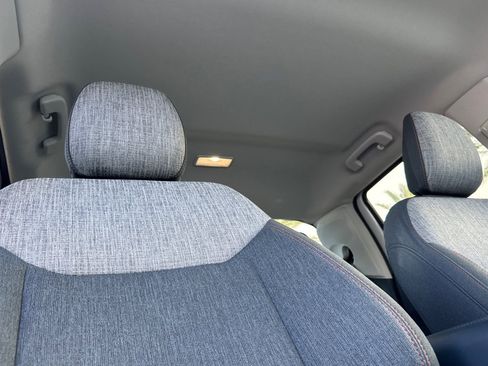 Used 2022 Ford Maverick XLT w/ XLT Luxury Package image 16