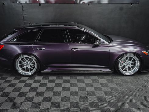 Used 2022 Audi RS 6 AWD/4WD image 19