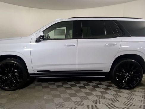 New 2026 Cadillac Escalade Platinum Sport w/ LPO, ONYX Package image 5